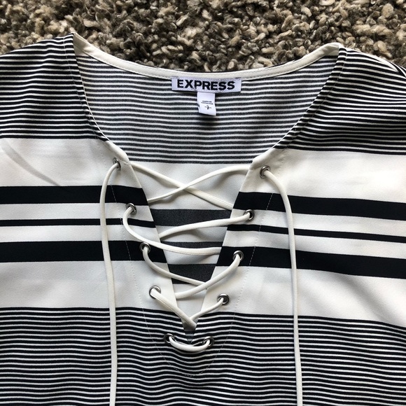 Express dress - Picture 3 of 4